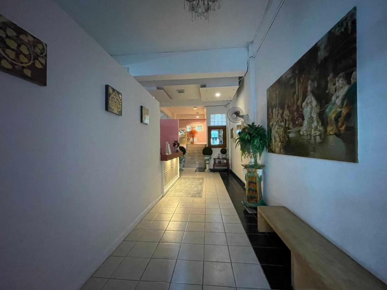 Oyo 75486 Anna Residence Jomtien Exterior photo